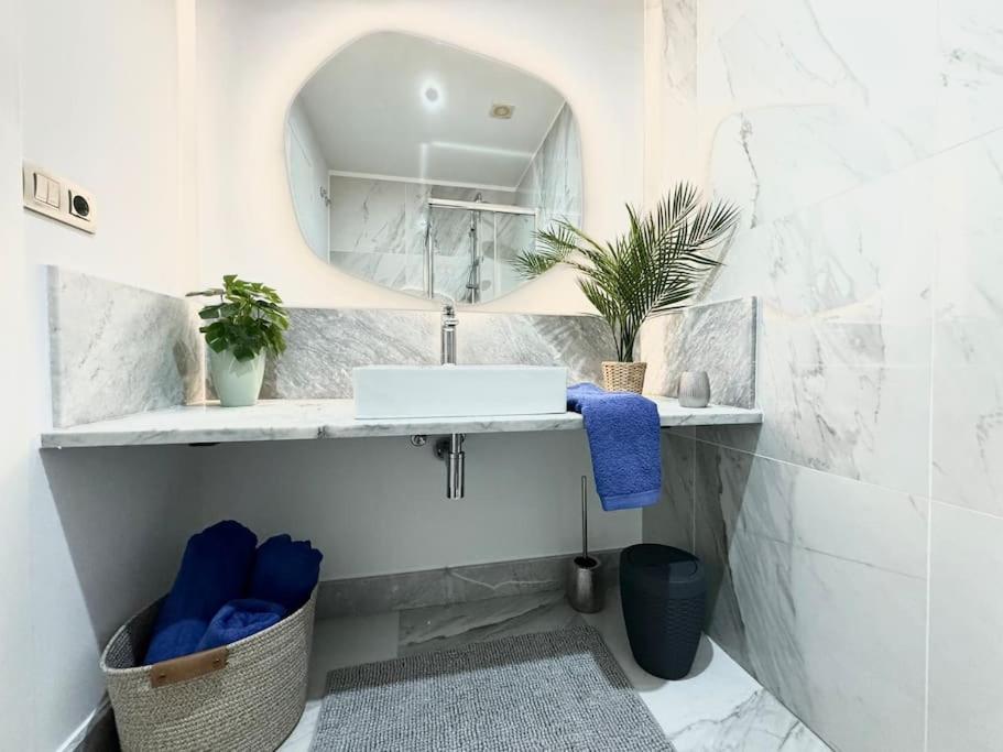 Welcome To Villa Bali A Luxurious Modern Getaway Los Cristianos  Exterior photo