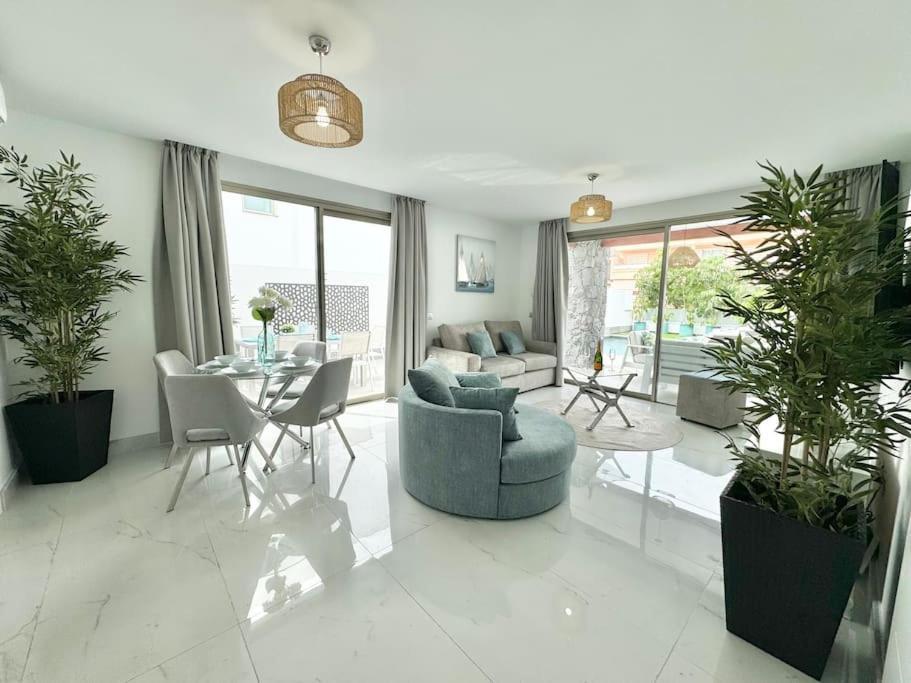 Welcome To Villa Bali A Luxurious Modern Getaway Los Cristianos  Exterior photo